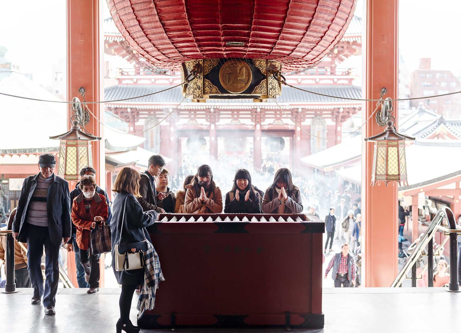 Favorite Things to Do & Places to Eat in Tokyo - Video & Photos on Urban Pixxels (urbanpixxels.com) | Senso-ji temple