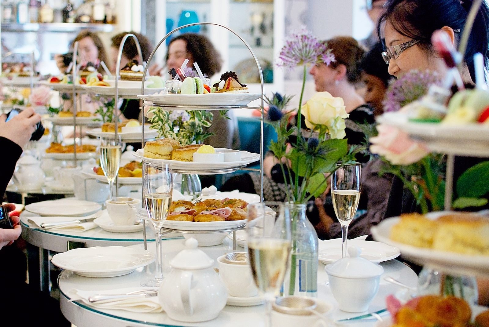 Science Afternoon Tea at The Ampersand Hotel in London | Urban Pixxels