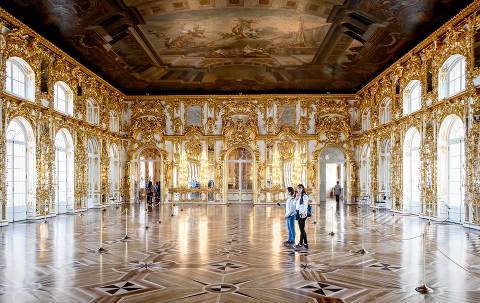 St Petersburg: Things to Do on Your First Visit (+ Video) | Urban Pixxels