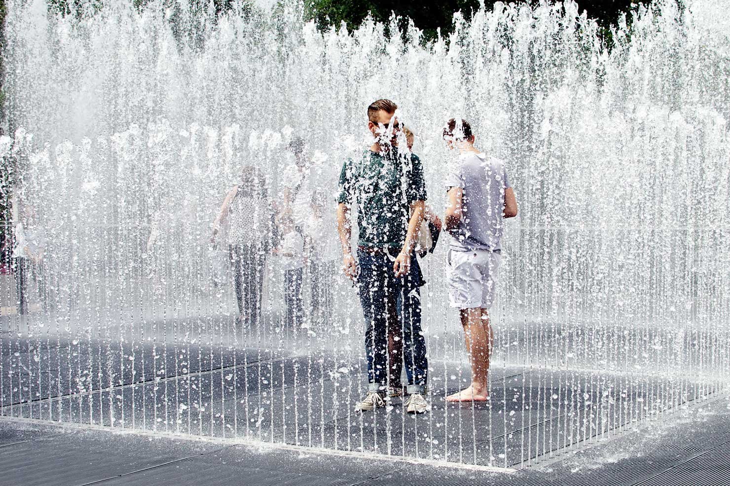 Jeppe Hein’s Appearing Rooms Fountain
