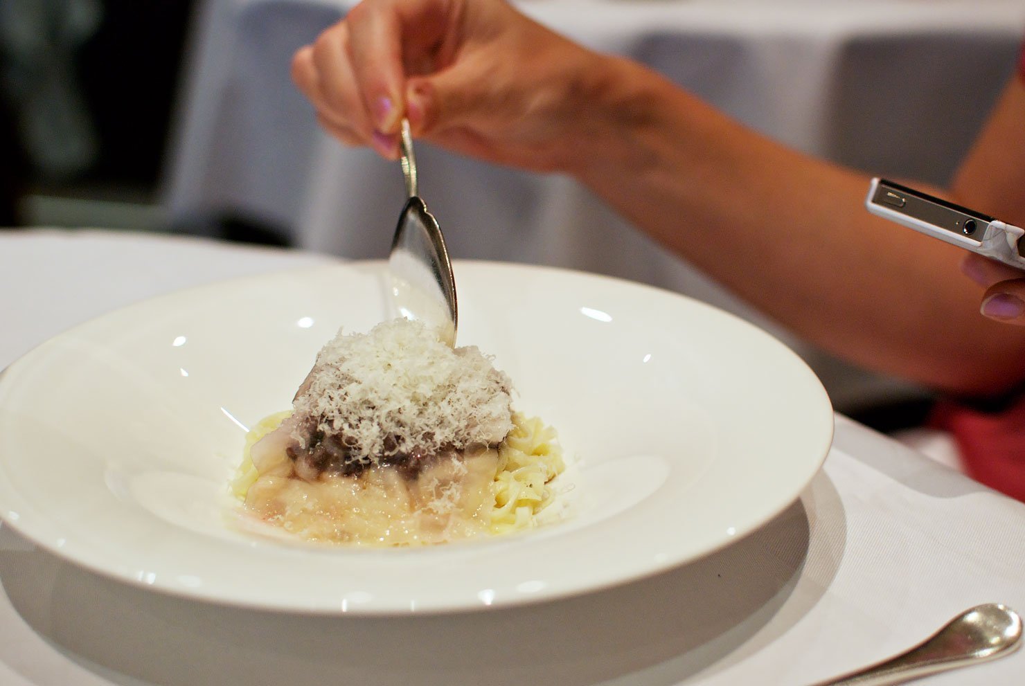 Review of a TRULY luxurious gift experience at The Square Restaurant in London. Starter: Hare bolognese with hand rolled linguine.