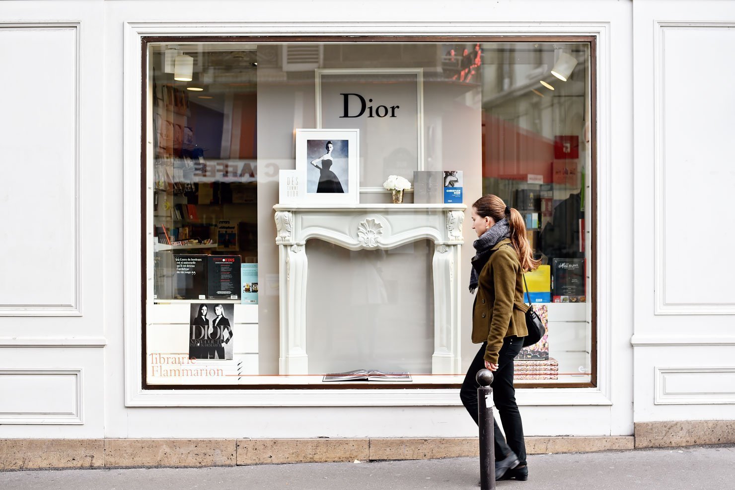 Paris windows - Dior