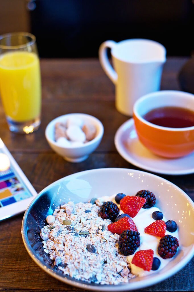 Breakfast at the Artist Residence hotel in London