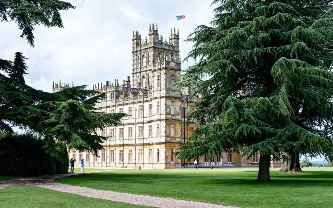 Visiting Highclere Castle with Downton Abbey fans