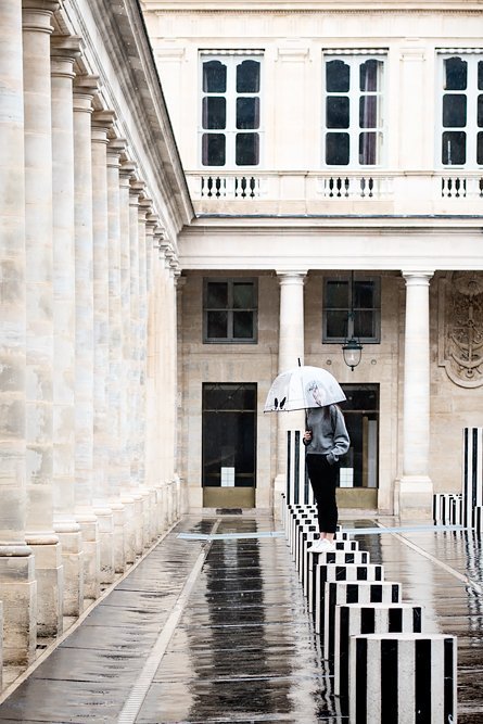Video: How much fun is Paris when it rains? Les Deux Plateaux by Daniel Buren.