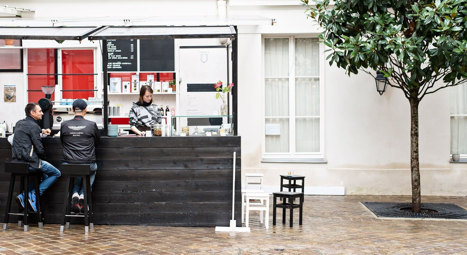 Ten amazing new places I discovered in Paris - Outdoor Coffee Bar Honor