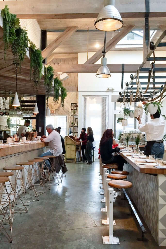 9 amazing & yummy places to eat healthy in Los Angeles - The Butcher's Daughter in Venice