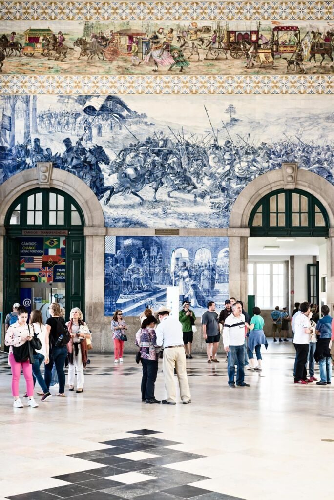 Weekend in Porto - 6 Experiences you don't want to miss. Sao Bento Station with its Blue & White Azulejo Tiles