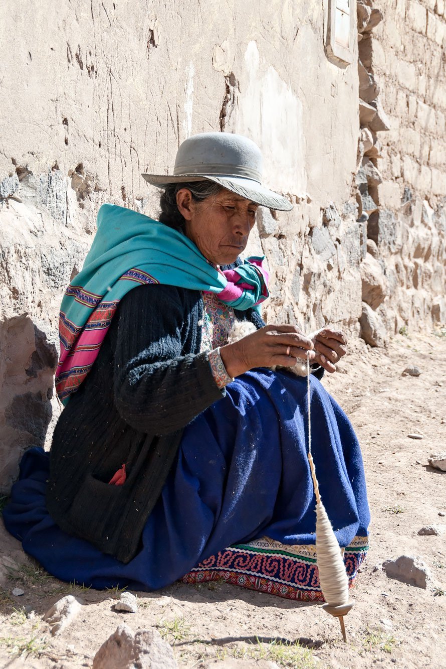 Peru - Woman Weaving