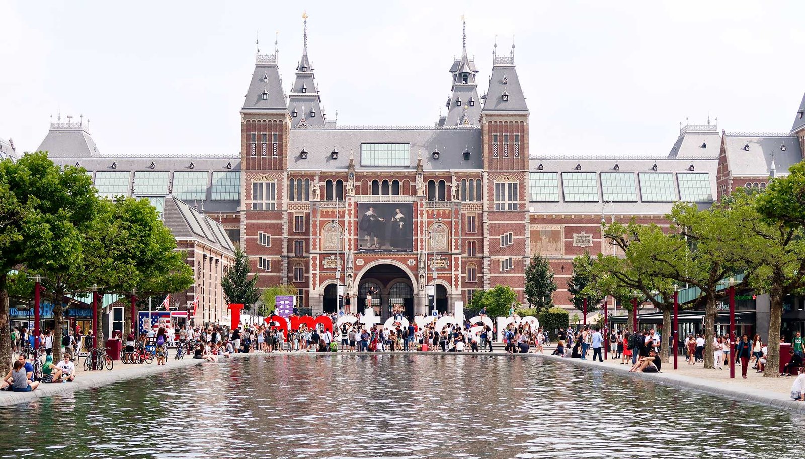 Things to do in Amsterdam. Tips for Visiting Amsterdam like a local. Rijksmuseum - I Amsterdam