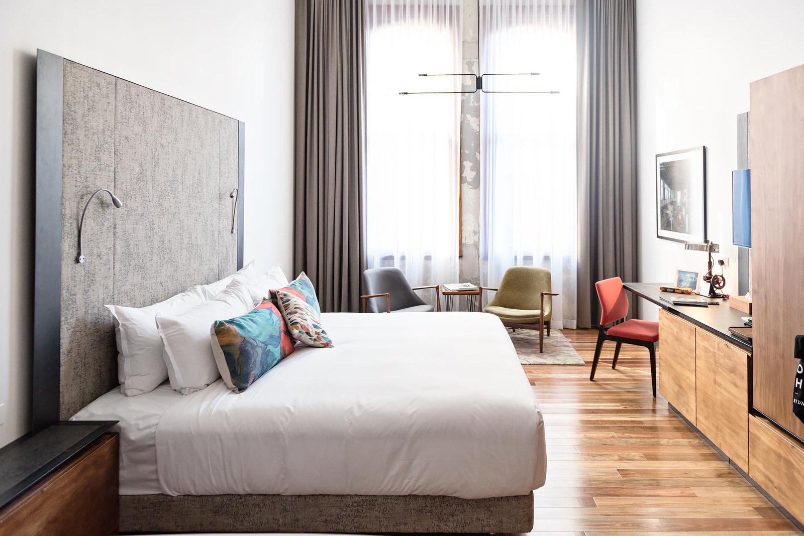 10 tricks to turn your bedroom into your favourite boutique hotel - Inspiration from the Old Clare Hotel in Sydney