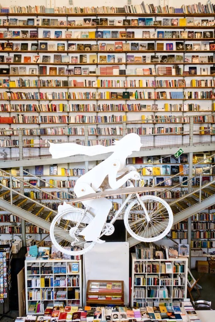 Lisbon in 3 days: 10x places to visit & shopping in Lisbon - LX Factory. Industrial and creative area with cool shops, art galleries and nice restaurants, Lee Devagar bookstore