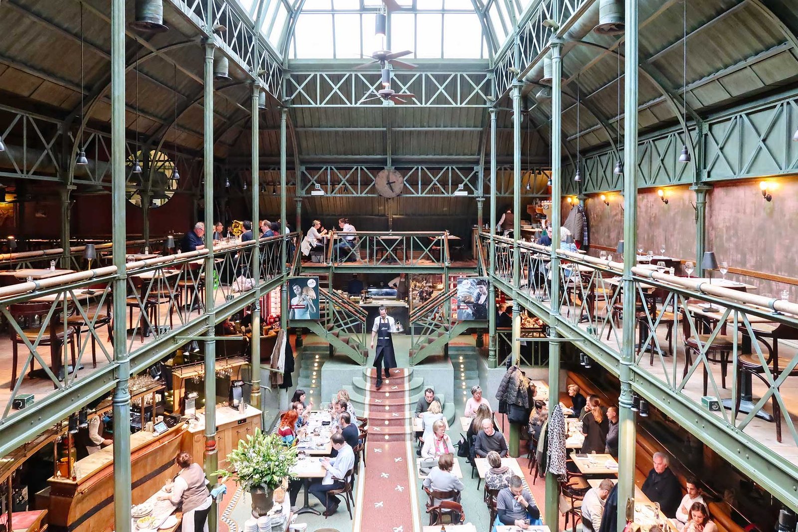 Pakhuis, a great restaurant in Ghent in a former warehouse | Picture Perfect Ghent & Falling in Love with Hotel 1898 The Post 