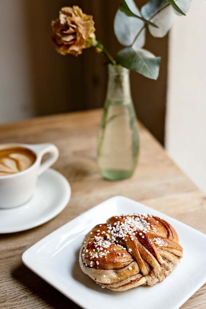 10 Food & Shopping Hotspots You Need to Know in Gothenburg | da Matteo coffee and cinnamon buns