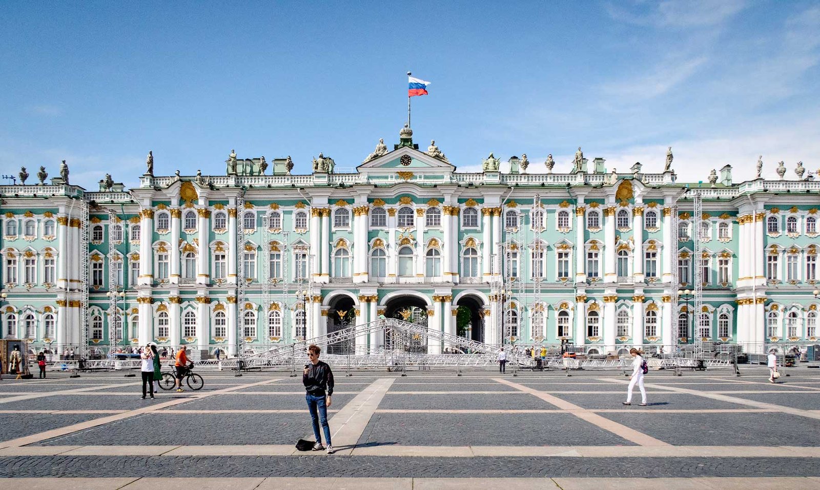 St Petersburg Guide (Part 1): First Impressions & Getting a Russian Visa
