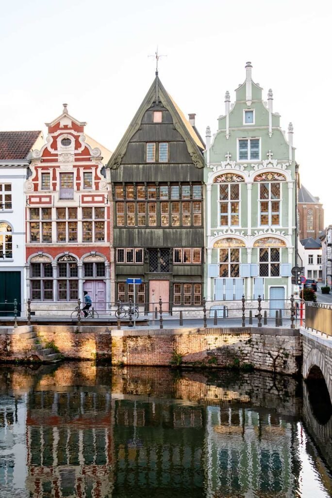 Three 16th and 17th century colorful houses at the Haverwerf in Mechelen. Read my blog post '11 Great Things to Do in Mechelen, Belgium' for more tips