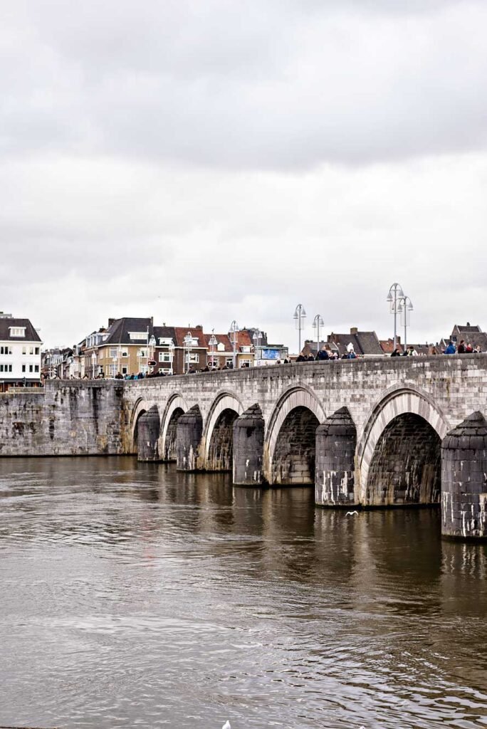 Sint Servaasbrug in Maastricht | Maastricht City Guide: Wat te doen in Maastricht, Nederland