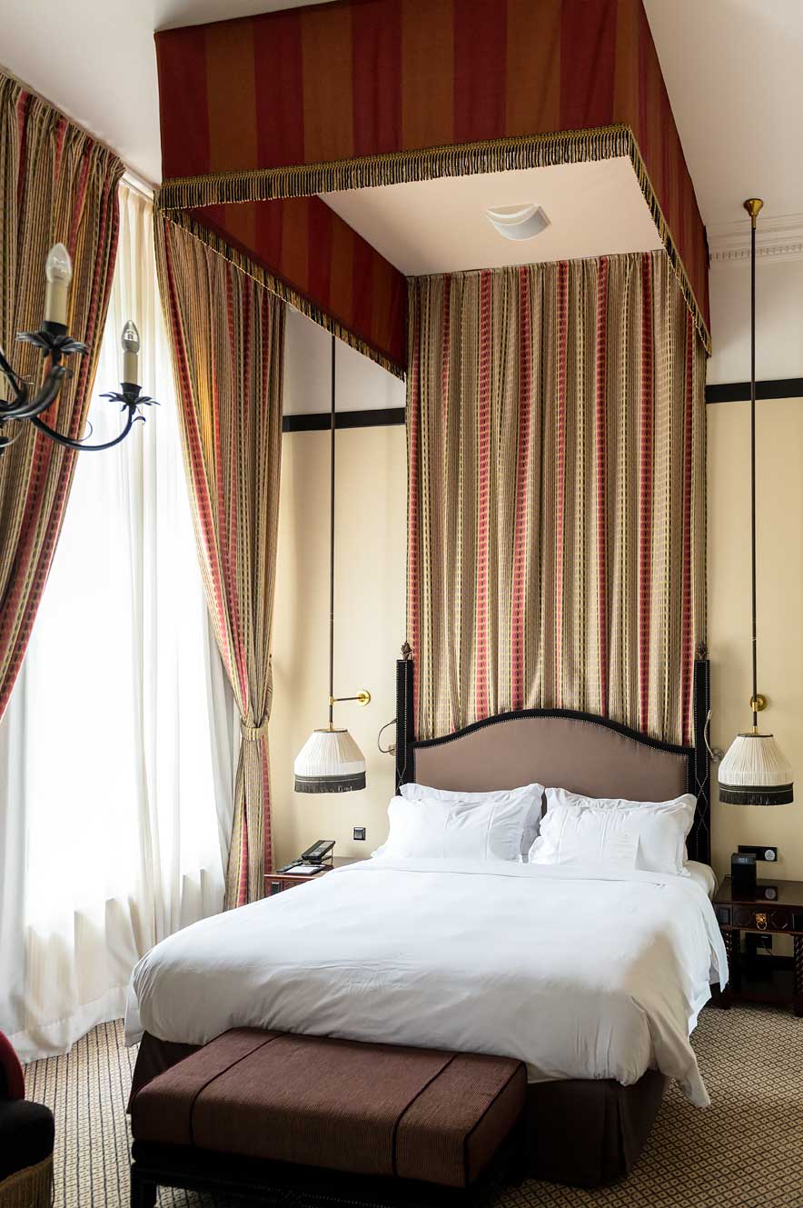 Canopy Bed in Hotel des Indes DeLuxe Room in The Hague