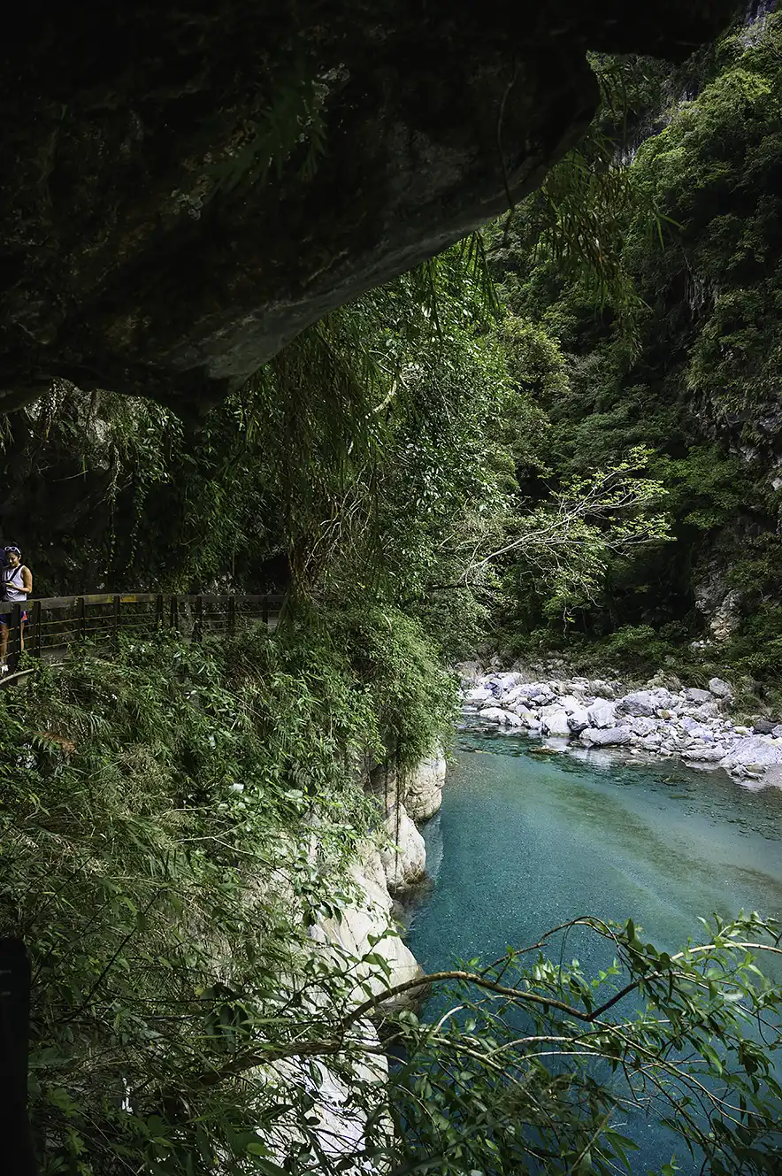 Shakadang trail langs de Shakadang Rivier in Taroko Gorge, je eerste stop als je met een dag tour mee gaat.