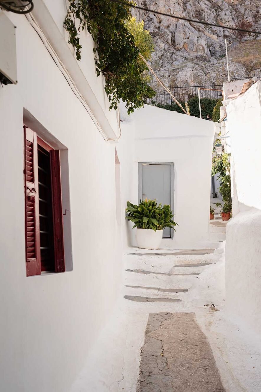 White houses in the charming Anafiotika neighbourhood in Athens, Greece