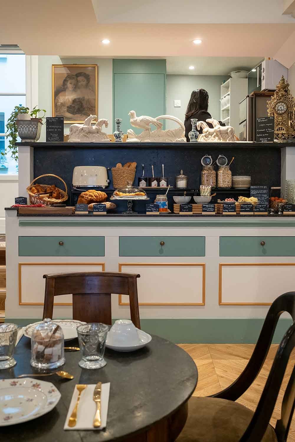 Madeleine de Senlis is a boutique hotel in Paris near Jardin du Luxembourg. Breakfast is being served in the lobby