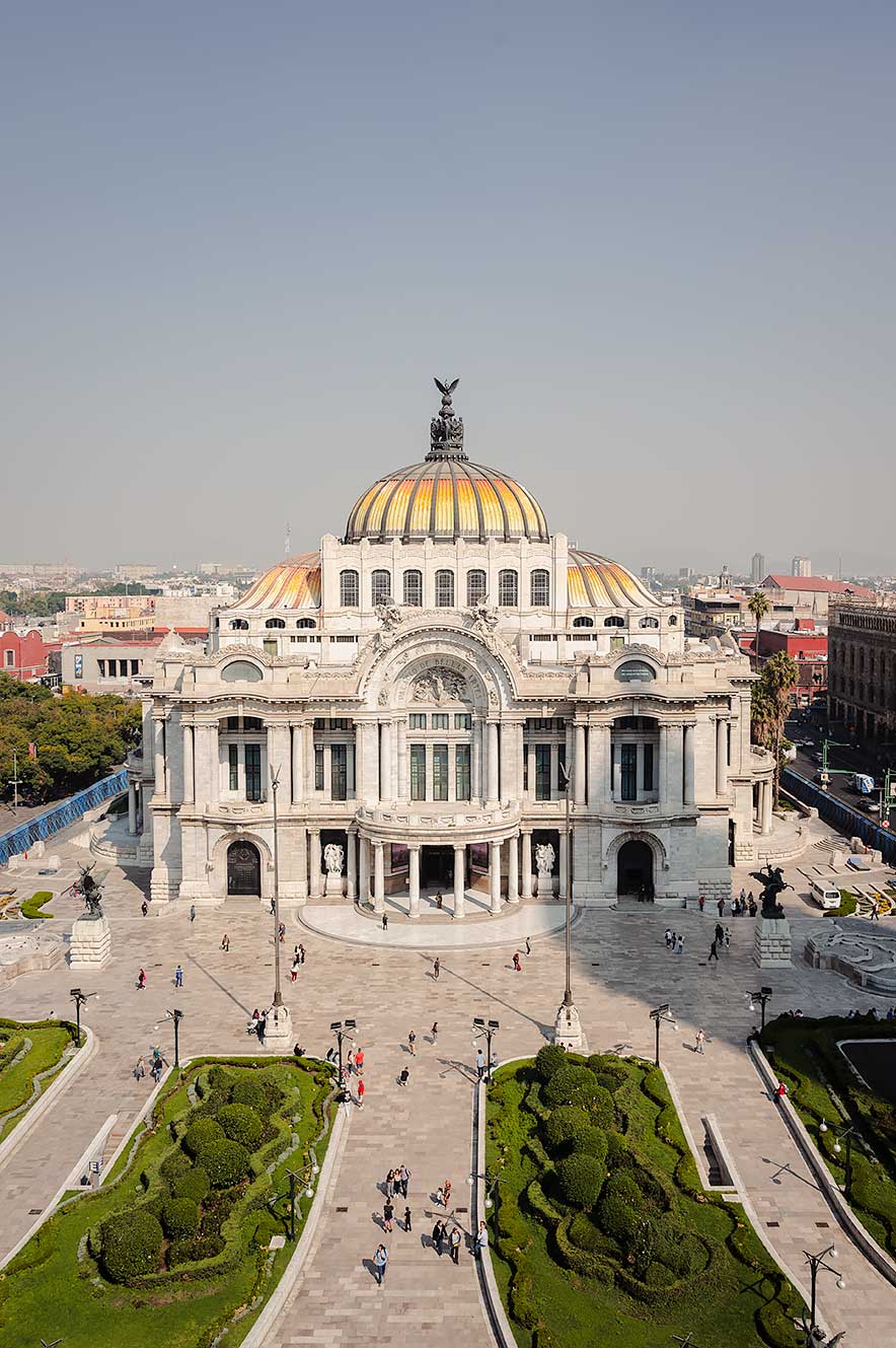 Cafe Finca Don Porfirio with the best view of Palacio de Bellas Artes in Mexico City