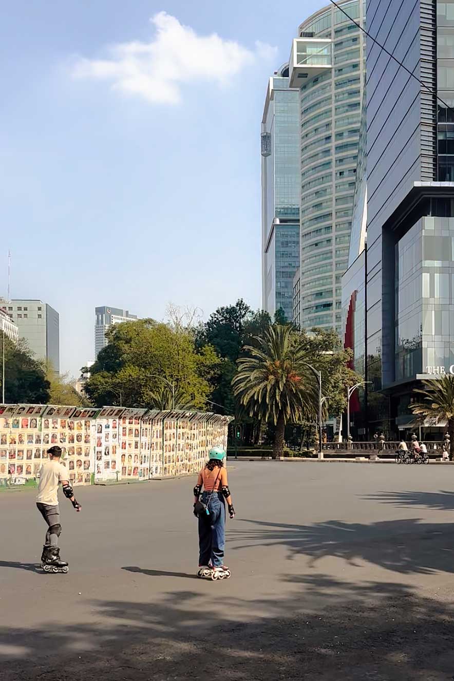 Paseo de la Reforma closed for traffic in Mexico City