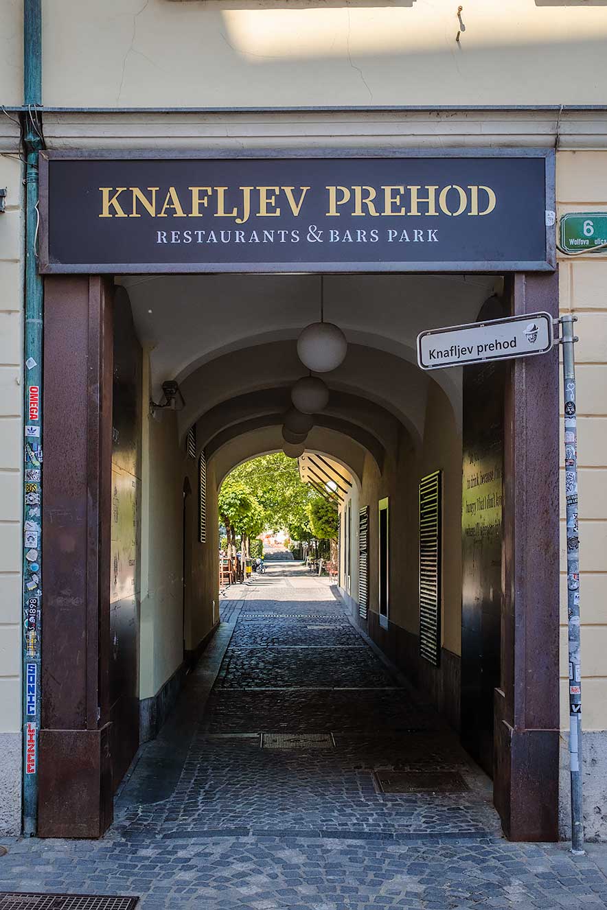 Knafljev prehod, multiple restaurants and bars in Ljubljana